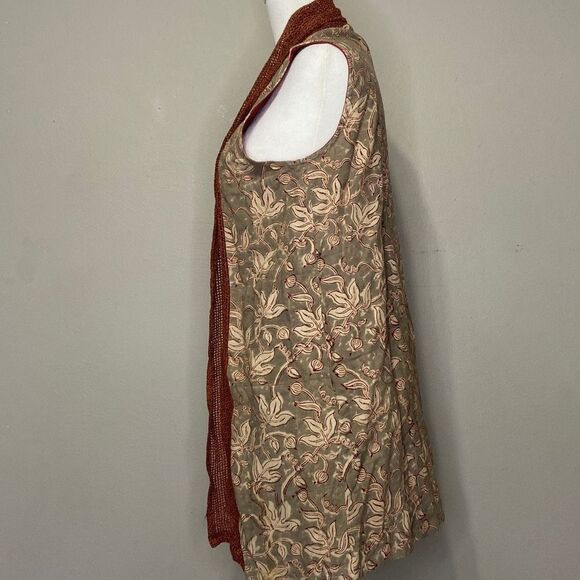 Samprada Traditional Textiles One Size Maroon Vest Jacket - Picture 4 of 5